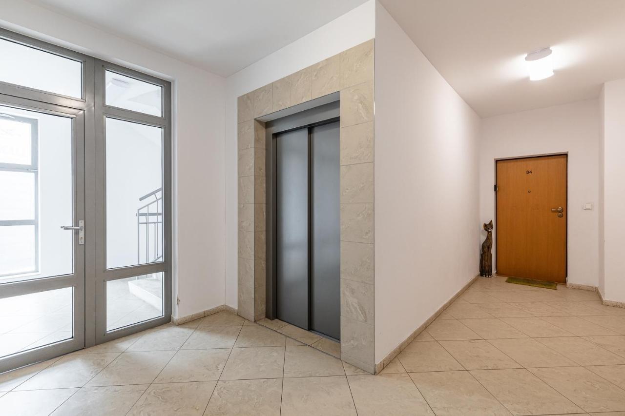 Superapart Konstancinska 2 Daire Varşova Dış mekan fotoğraf