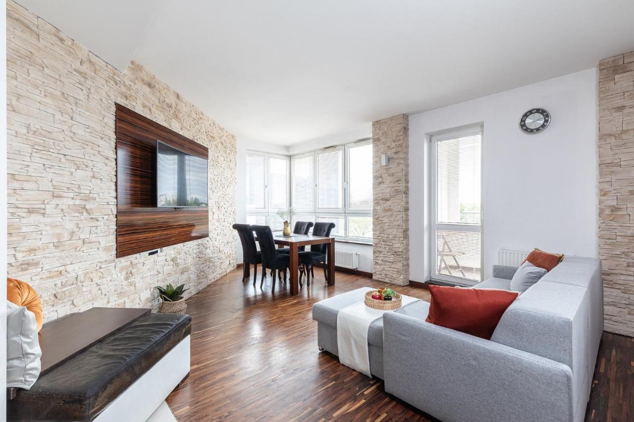 Superapart Konstancinska 2 Daire Varşova Dış mekan fotoğraf